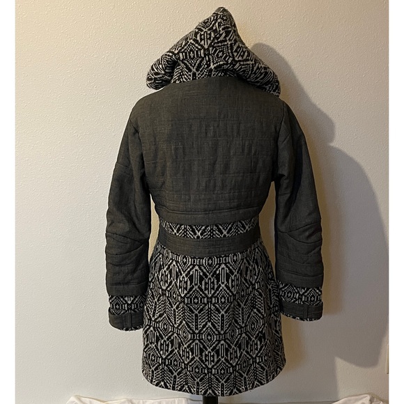 Prana women’s Gray Patterned Coat size M - Picture 2 of 3